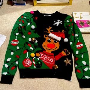Xs ugly Christmas sweaters